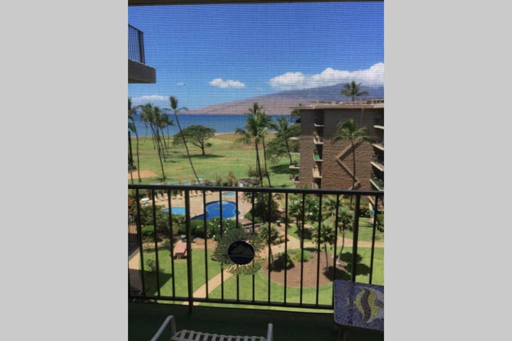 Oceanfront Penthouse With Amazing Views At Kauhale Makai Appartement Kihei Buitenkant foto
