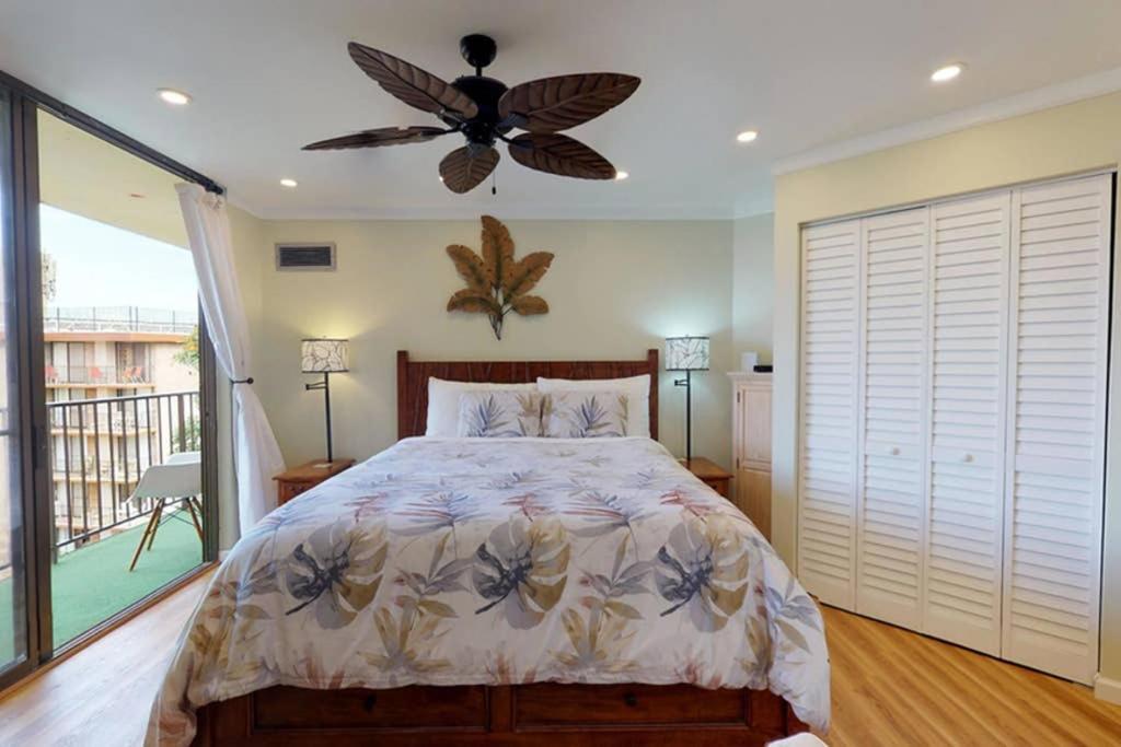 Oceanfront Penthouse With Amazing Views At Kauhale Makai Appartement Kihei Buitenkant foto